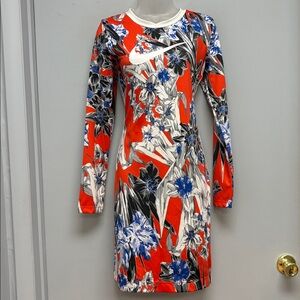 Nike Floral Long Sleeve Bodycon Dress – Red/Blue/Black Print